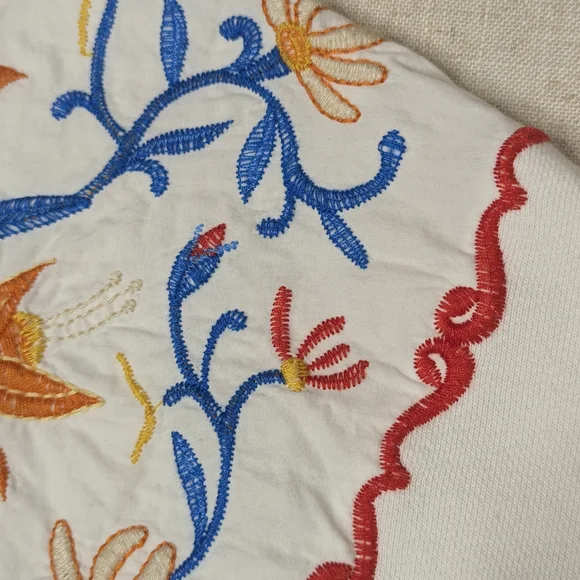 ZARA White Embroidered Floral Sweatshirt Puff Sleeve 100% Cotton Sz S - Picture 5 of 9